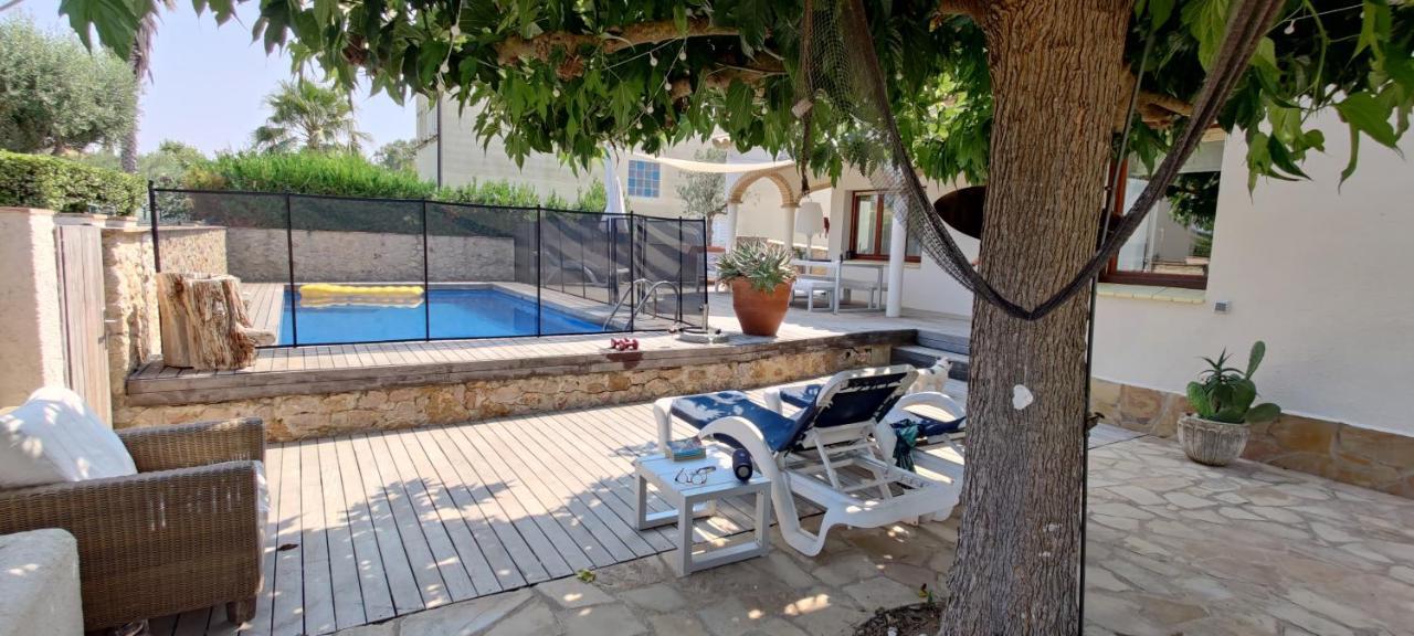 Villa Mas Sopes Сант-Педро-Пескадор Экстерьер фото